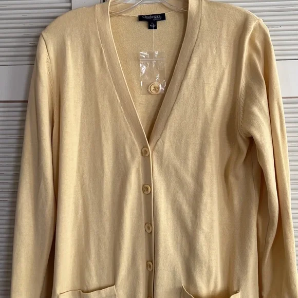 CHADWICKS of BOSTON Cardigan Sweater - Picture 3 of 7